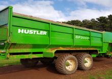 Remorques autochargeuses d'ensilage Hustler SF2000