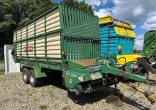 Remorques autochargeuses d'ensilage L. Bergmann SLT 2804