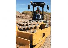 Rouleaux monocylindres Caterpillar CP56B
