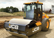 Rouleaux monocylindres JCB VM 117 D