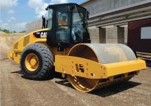 Rouleaux monocylindres Caterpillar CP56