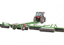 Rouleaux pour des champs et prairies Amazone AW 7800