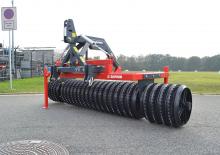 Rouleaux pour des champs et prairies Saphir CB 300