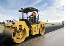 Rouleaux vibrants tandem Caterpillar CB66B