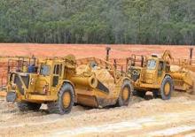 Scrapeurs Caterpillar 637