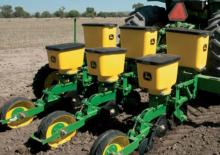 Semoirs John Deere 1010