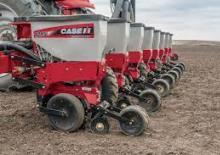 Semoirs Case IH 1215 6R36