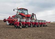 Semoirs Case IH 1235 16R30