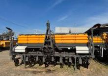 Semoirs Valtra BP 1106	
