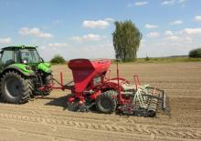 Semoirs Unia FS T Drive 1500/4