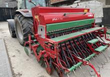 Semoirs Unia Plus T 700/3 D-XXL