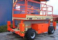 Nacelles ciseaux X su roues JLG 33 RTS