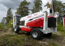 Nacelles à bras articulés sur roues Dino Lift Rhino 205 RXT