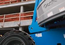 Nacelles télescopiques sur roues Genie S-80