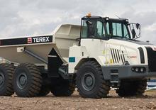 Tombereaux articulés Terex TA 250