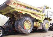 Tombereaux Rigides Euclid Hitachi EH 700