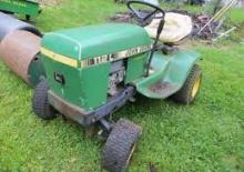 Tondeuses à gazon autoportées et tracteurs de jardin John Deere 112L