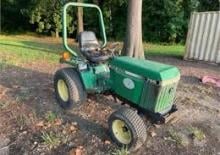 Tondeuses à gazon autoportées et tracteurs de jardin John Deere 756