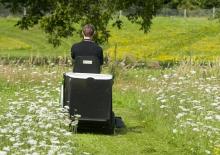 Tondeuses à gazon autoportées et tracteurs de jardin Etesia BAHIA 2 MHHE 2