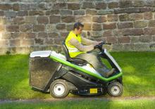 Tondeuses à gazon autoportées et tracteurs de jardin Etesia HYDRO 80 E-CONNECT MKHP4
