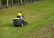 Tondeuses à gazon autoportées et tracteurs de jardin Etesia HYDRO 80 MKHP3