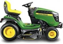 Tondeuses à gazon autoportées et tracteurs de jardin John Deere X165