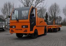 Tracteurs  d'entrepôt PEFRA 750 L