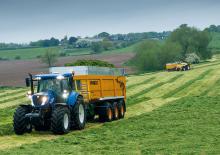 Tracteurs 4WD New Holland T7.210 Classic