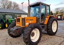 Tracteurs 4WD Renault 103-54