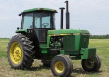Tracteurs 4WD John Deere 4250