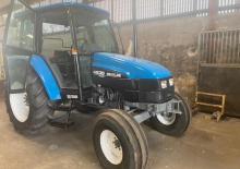 Tracteurs 4WD Ford-NH 4835 A Splitt