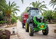 Tracteurs 4WD John Deere 5105GF