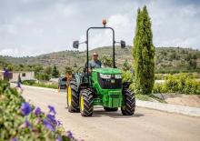 Tracteurs 4WD John Deere 5105GL