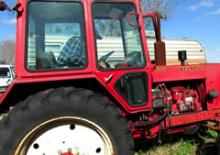 Tracteurs 4WD Belarus 525