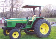 Tracteurs 4WD John Deere 5510 SN
