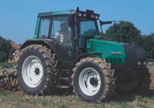 Tracteurs 4WD Valtra 6350 HI