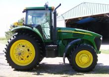 Tracteurs 4WD John Deere 7820