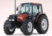 Tracteurs 4WD Valtra 8000