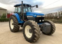 Tracteurs 4WD Ford-NH 8870 TA Powers.