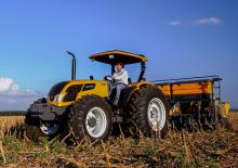 Tracteurs 4WD Valtra A850