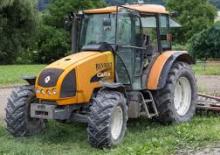 Tracteurs 4WD Renault Celtis 426 Profi