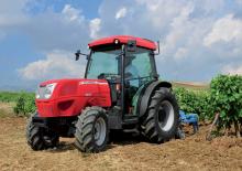 Tracteurs 4WD McCormick F 85 E-Line 