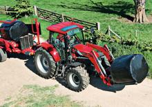 Tracteurs 4WD Case IH Farmall 105 C Rops Komfort 2