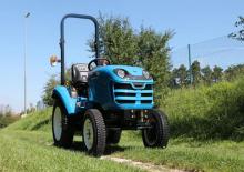 Tracteurs 4WD LS J23 HST