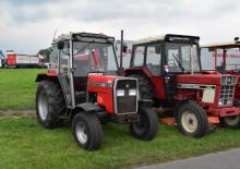 Tracteurs 4WD Massey Ferguson MF 352