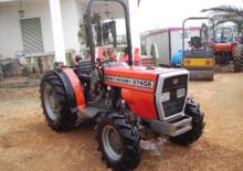 Tracteurs 4WD Massey Ferguson MF 374 AF