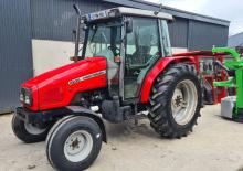Tracteurs 4WD Massey Ferguson MF 4235 Freisicht
