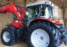 Tracteurs 4WD Massey Ferguson MF 6614S