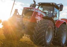 Tracteurs 4WD Massey Ferguson MF 7720 S