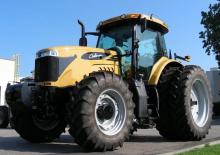 Tracteurs 4WD Challenger MT575D